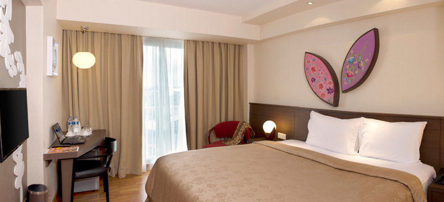 Hotel Atanaya Kuta Bali